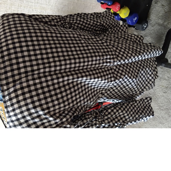 LOFT - BLACK & WHITE CHECKED LONG SLEEVE SHIRT - SLEEVES HAVE TIES - SIZE SP - Picture 4 of 9